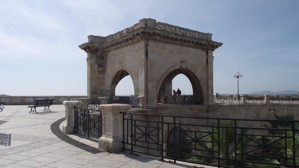 Cagliari Affittacamere Castello Exteriér fotografie